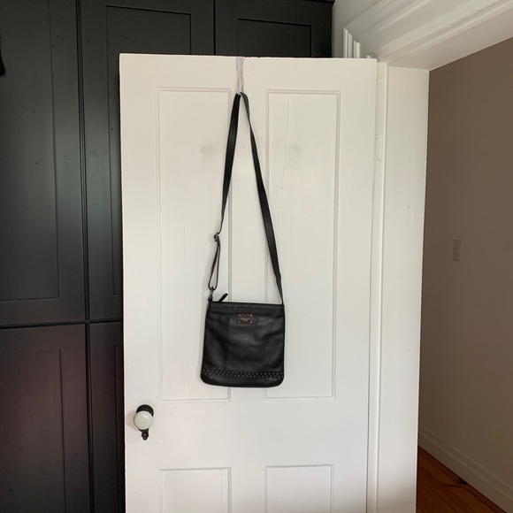 Kenneth Cole Black Bag - Picture 2 of 13